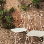 DIY-projekter med havesæt: Fra plantekasser til havemøbler